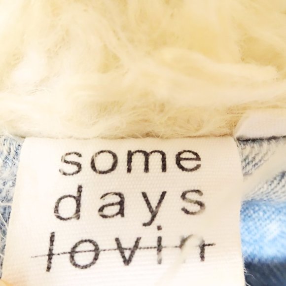 Some Days Lovin Shaggy Faux Fur Bleach Denim Jacket - Picture 8 of 9